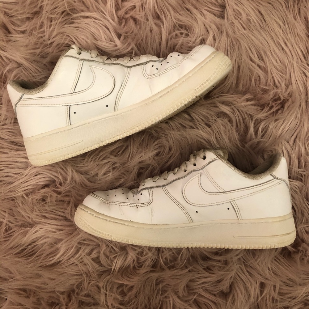 SOLD Nike Air Force 1s!